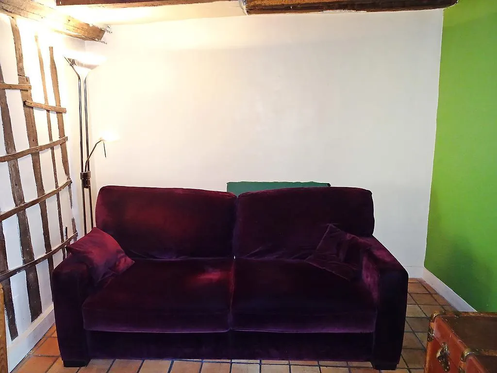 Apartment Appartement Vertus Paris France